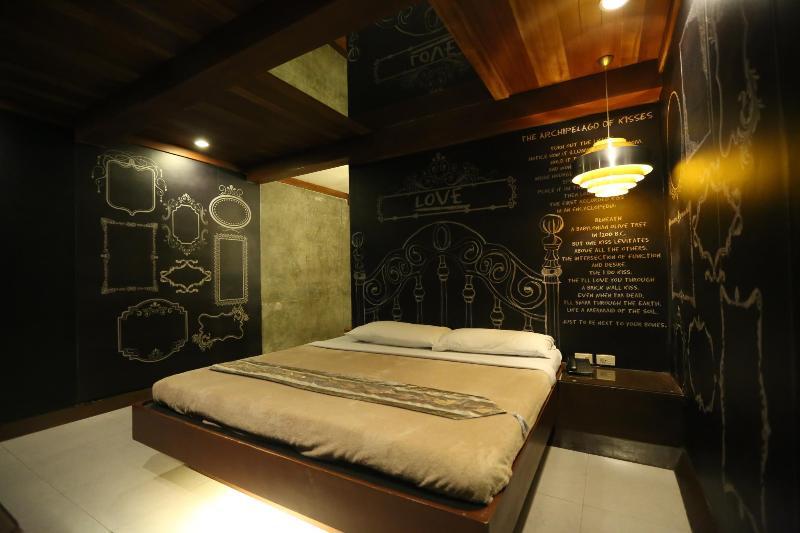 Victoria Court Suites Pasig Eksteriør bilde