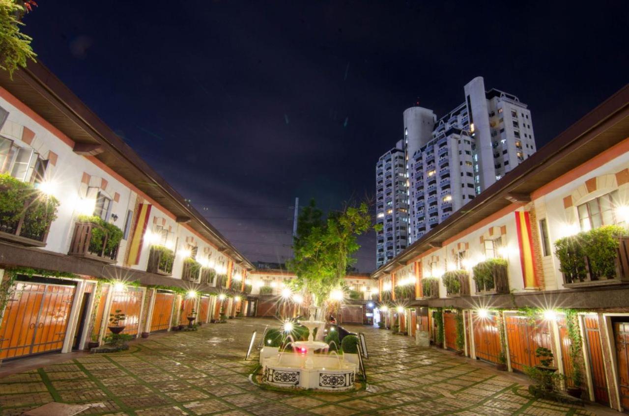 Victoria Court Suites Pasig Eksteriør bilde